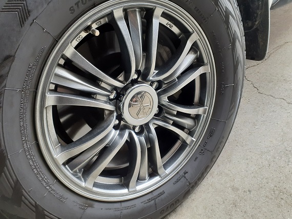 タイヤ保管サービス