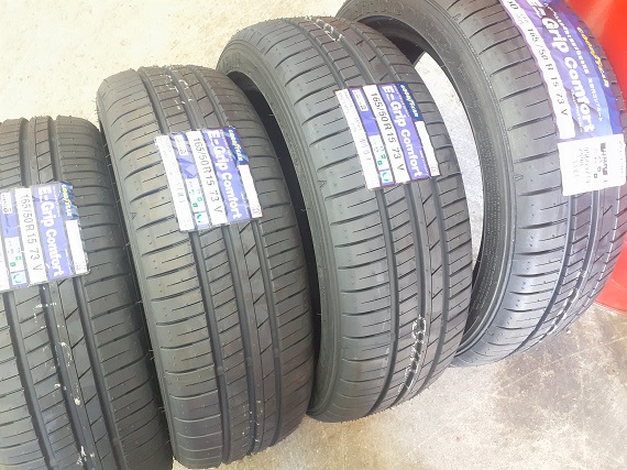 持込タイヤ交換